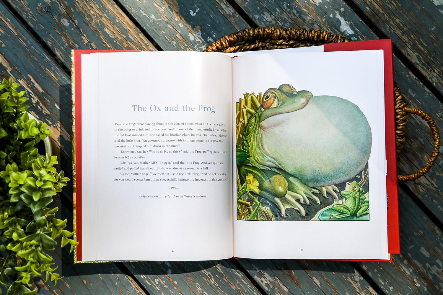 Aesop's Fables Hardcover: The Classic Edition by acclaimed illustrator, Charles Santore (Charles Santore Children's Classics)